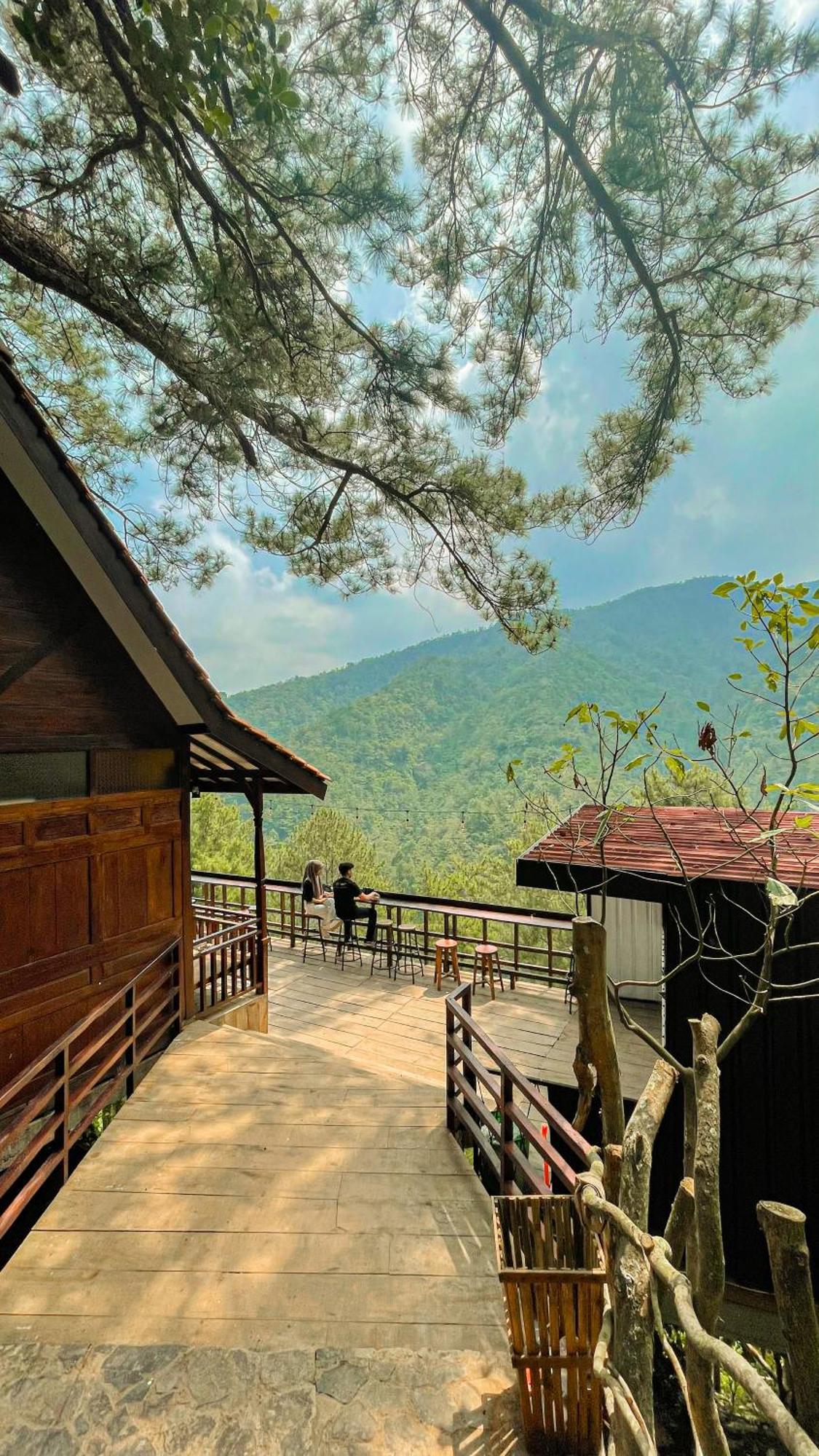 Pijar Resort Powered By Cocotel Kudus Esterno foto