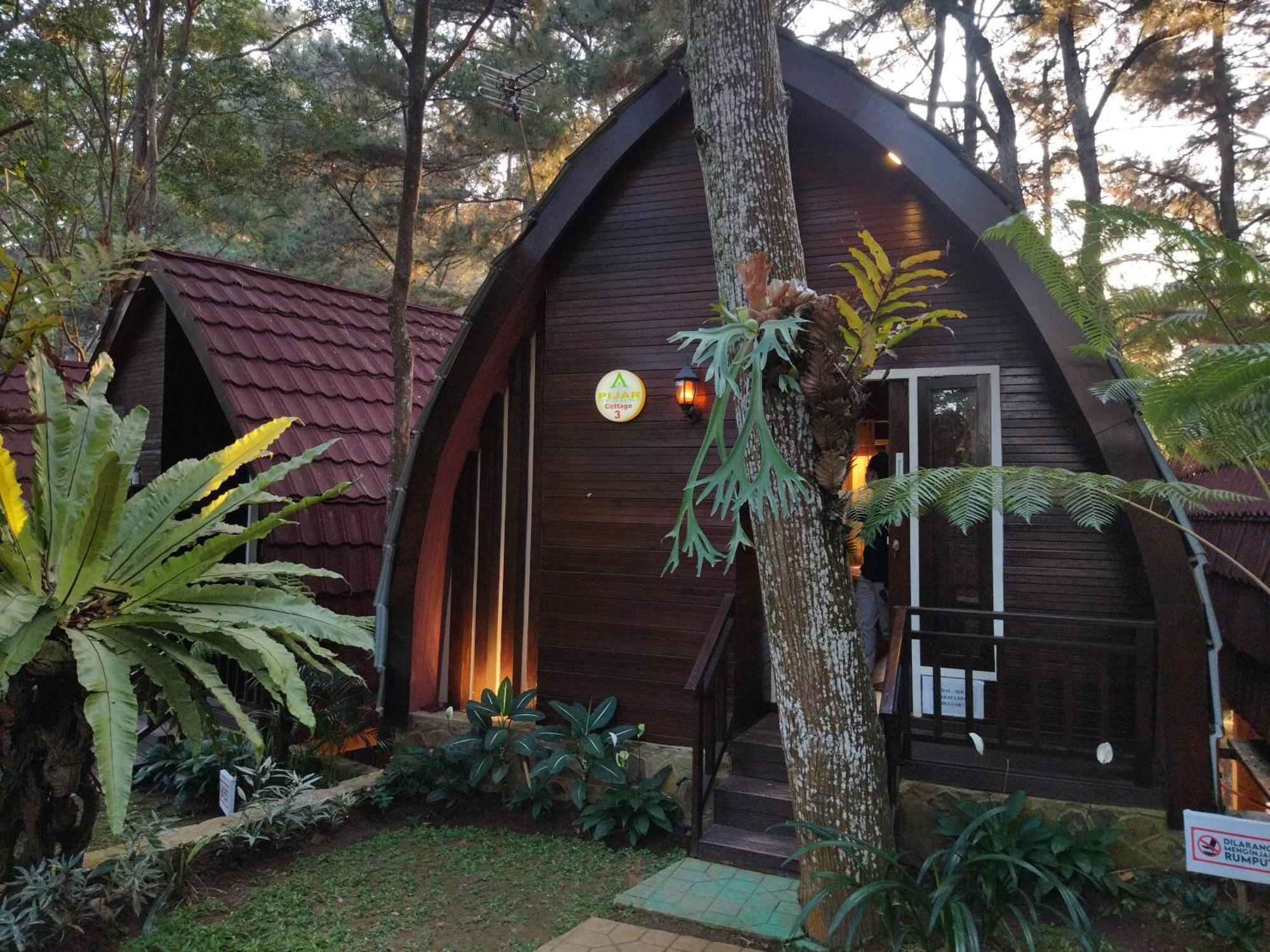Pijar Resort Powered By Cocotel Kudus Esterno foto